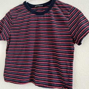 Brandy Melville crop-top / size S